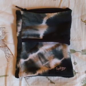 🌠SALE!🌠 Sprigs wrist wallet